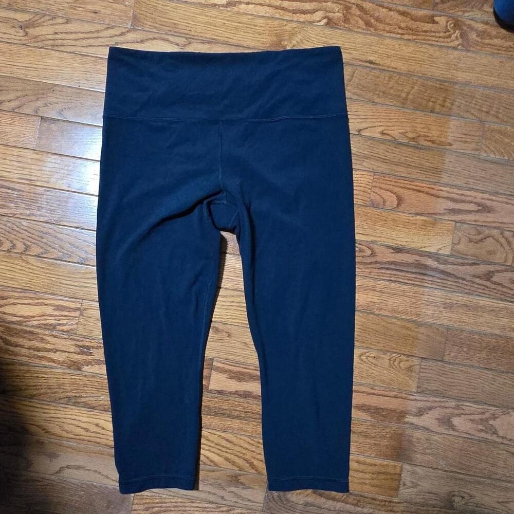 athleta ultra high rise elation capri navy blue large